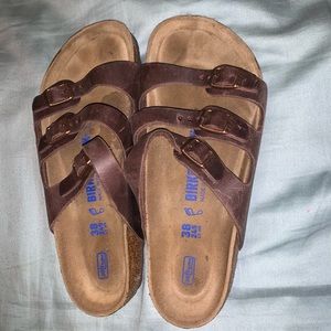 3 Strap Birkenstock’s